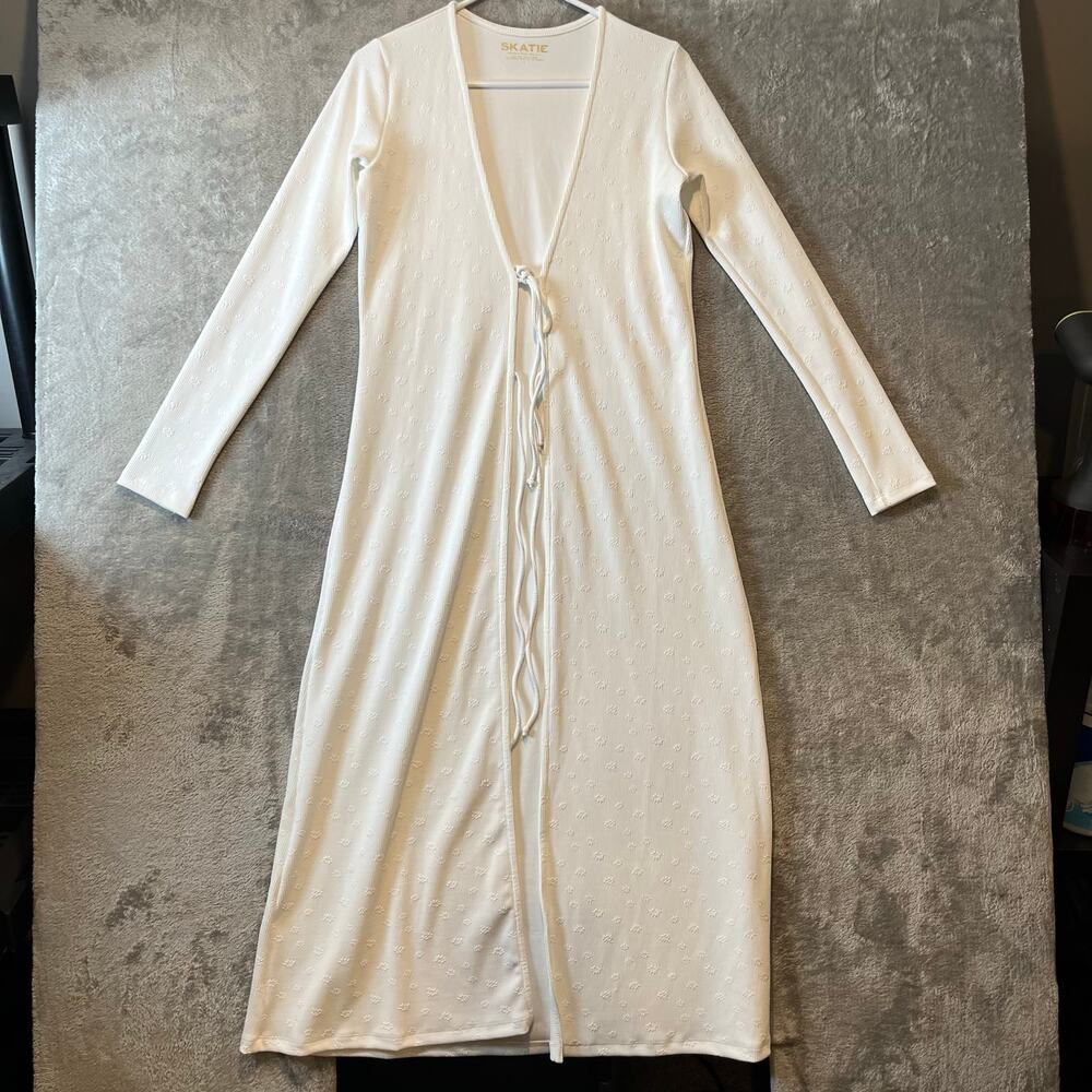 Skatie White Long Sleeve Swim Coverup